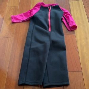 Tuga wetsuit size 11/12